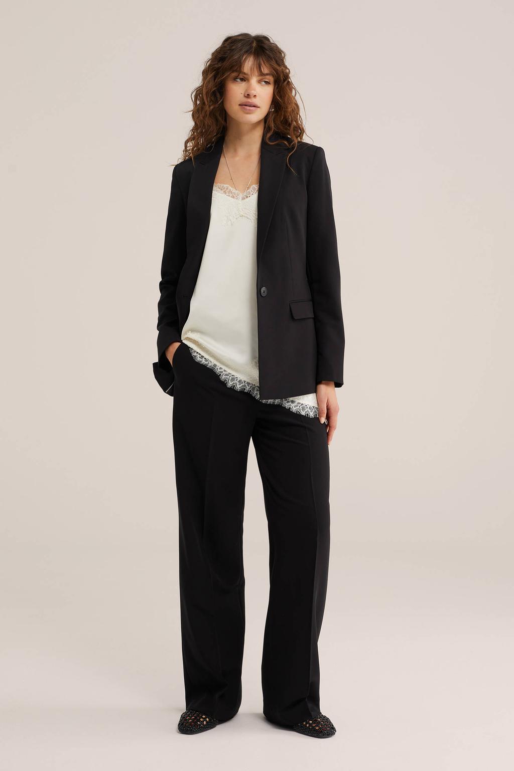WE Fashion getailleerde blazer zwart