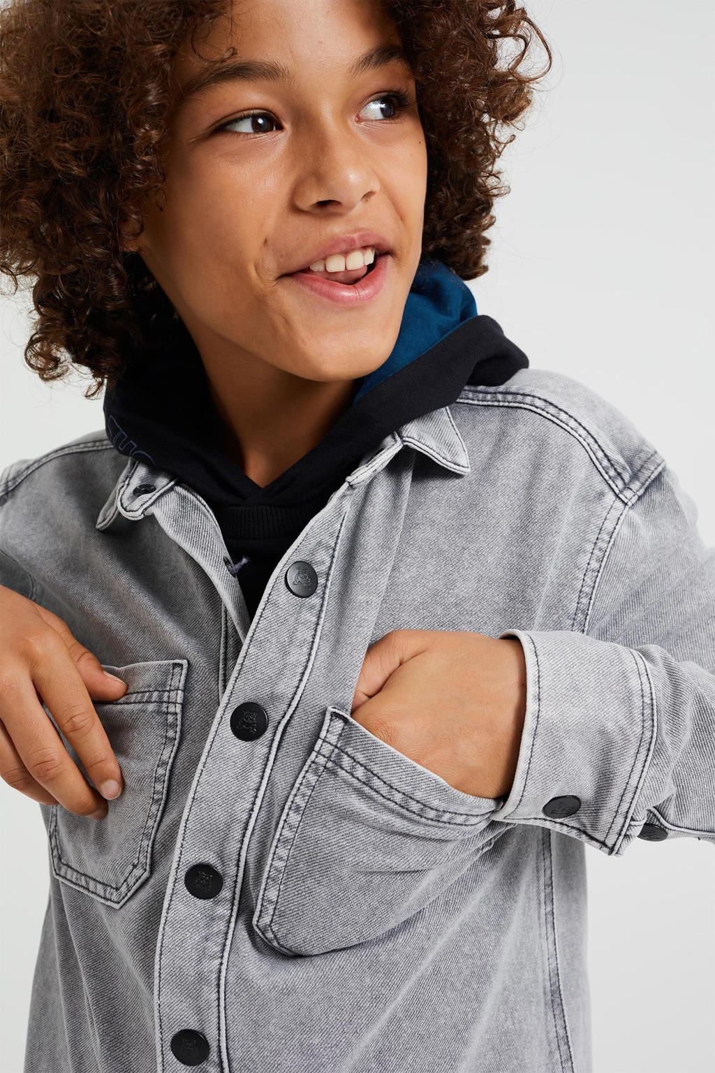 WE Fashion Salty Dog denim overhemd grijs wehkamp