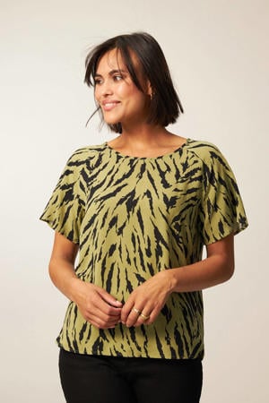 top Charly met all over print 700 multi sage green