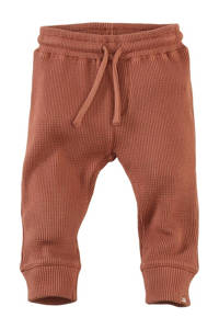 Z8 newborn baby regular fit broek Dominic met textuur bruin