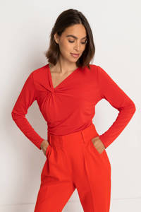 Claudia Sträter jersey top rood met knoopdetail
