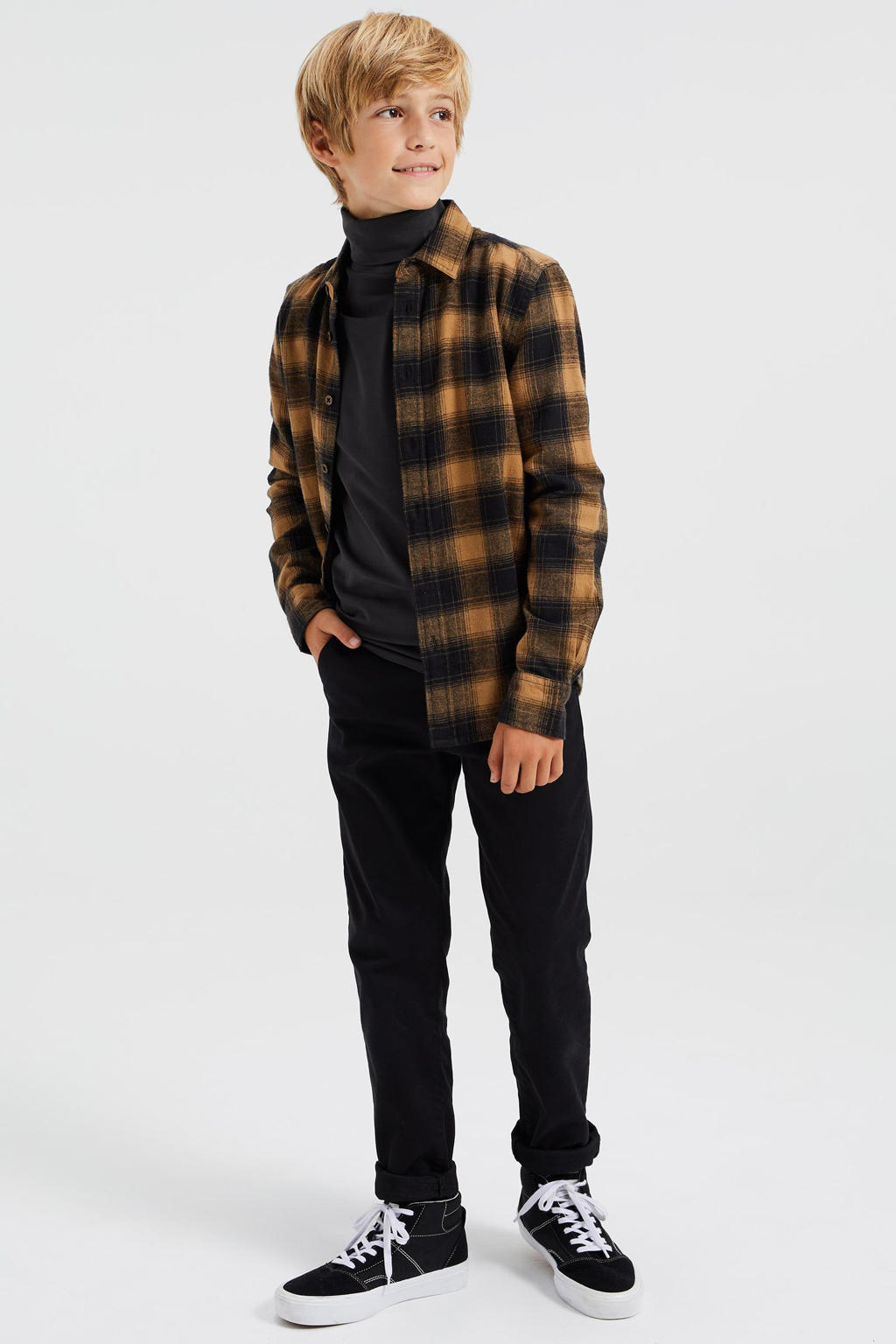 Antraciete jongens WE Fashion longsleeve van stretchkatoen met effen, lange mouwen en col