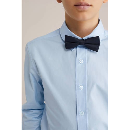 WE Fashion overhemd + vlinderstrikje lichtblauw afbeelding