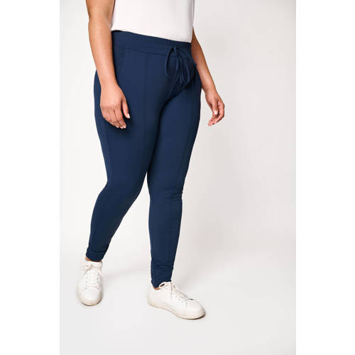 Exxcellent skinny sweatpants Laila van travelstof donkerblauw afbeelding