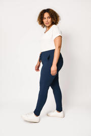 thumbnail: Exxcellent skinny sweatpants Laila van travelstof donkerblauw