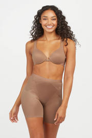 thumbnail: SPANXshape™ Invisible medium corigerende Girlshort donkerbeige