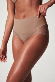 thumbnail: SPANXsupersmooth™ Undie-tectable licht corrigerende Lace Hi-Hipster donkerbeige
