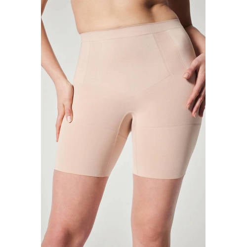 SPANX OnCore sterk corrigerende Mid-Thigh short lichtbeige afbeelding