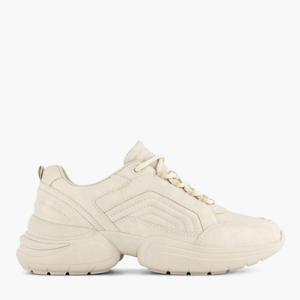   chunky sneakers off white