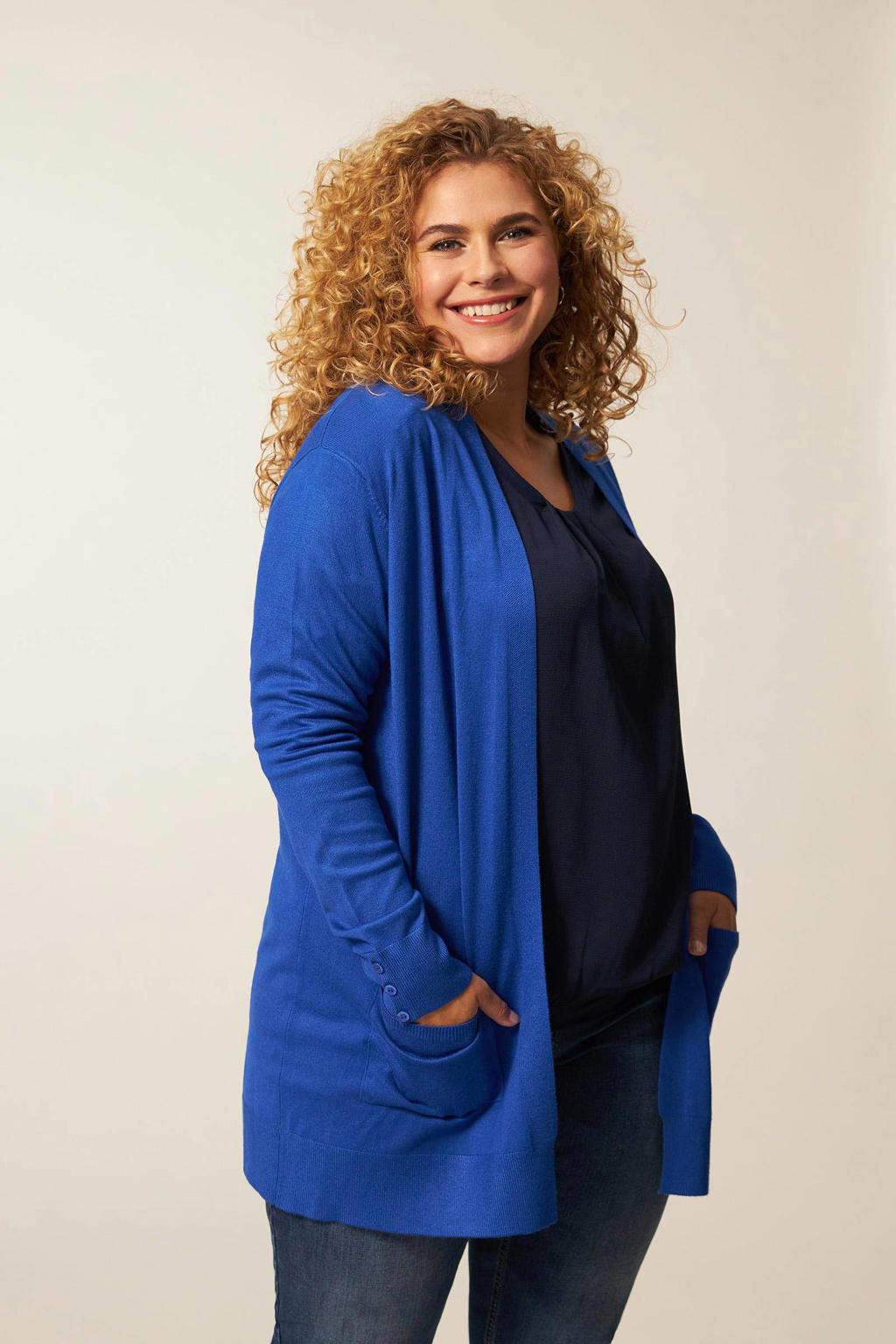 Miss Etam Plus fijngebreid vest Senna kobaltblauw | wehkamp