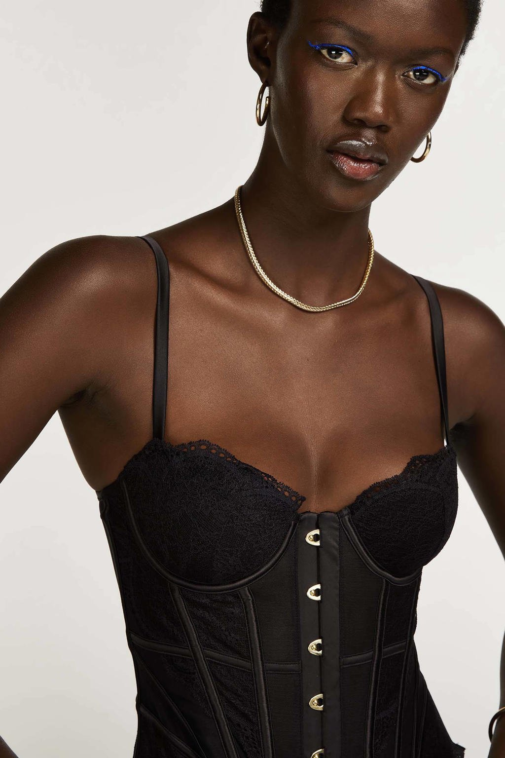 Découvrez toutes les nouveautés de la marque sur hunkemöllerfr