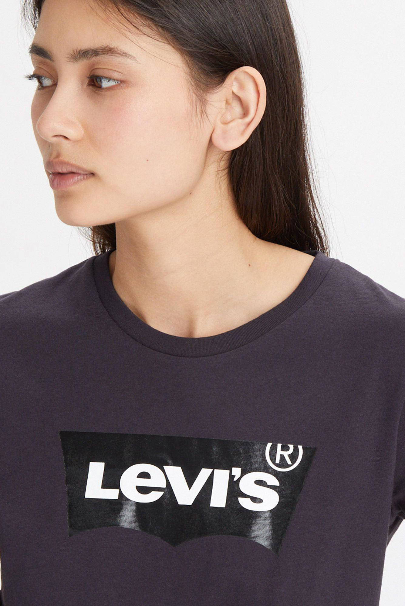 Mode Shirts T-shirts Levi’s Levi\u2019s T-shirt blauw gedrukte letters casual uitstraling 