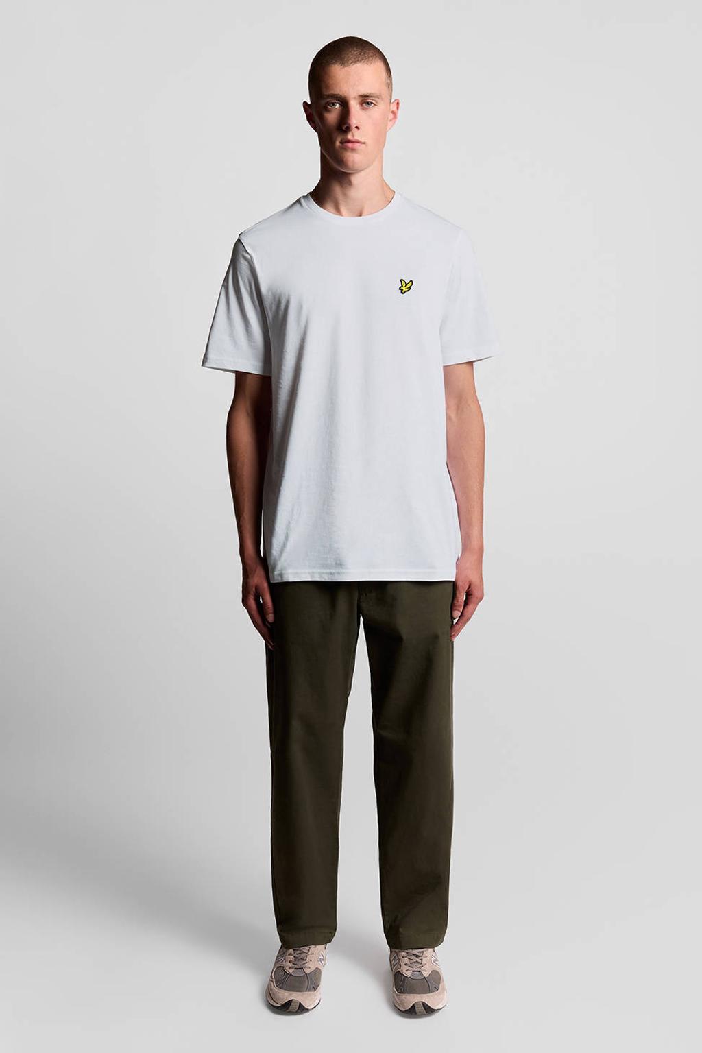 Witte heren Lyle & Scott Regular fit T-shirt van katoen met logo dessin, korte mouwen en ronde hals