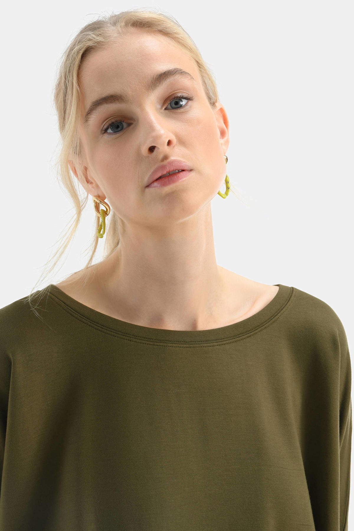 herwinnen foto Sluiting Shoeby Eksept blouse Daisy leger groen | wehkamp