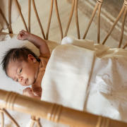thumbnail: Yumi Baby wiegdeken 75x100 cm Galaxy
