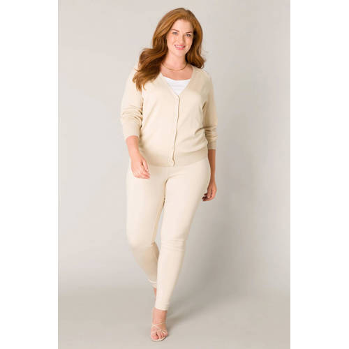 Base Level Curvy fijngebreid vest beige afbeelding
