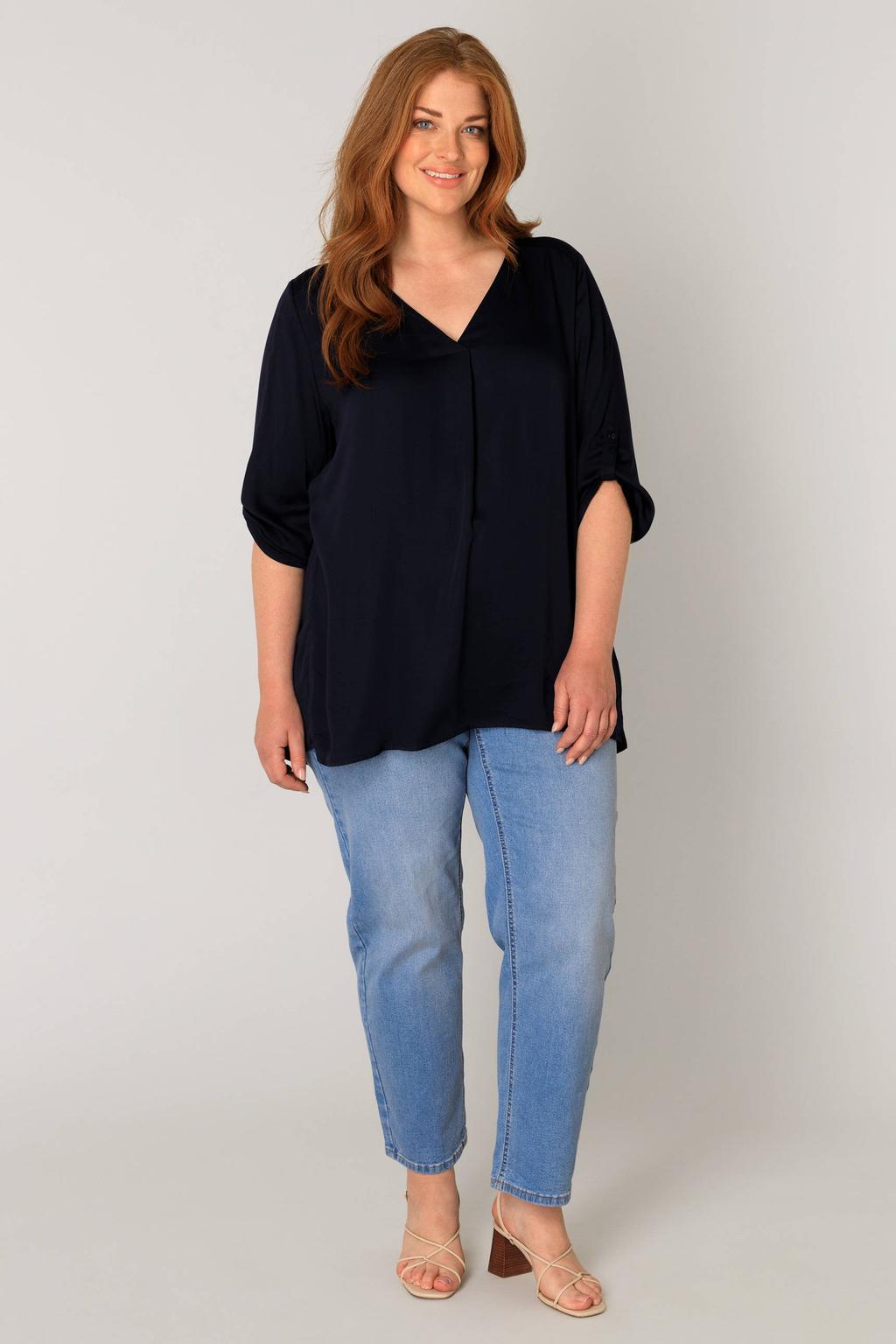 Base Level Curvy blousetop zwart