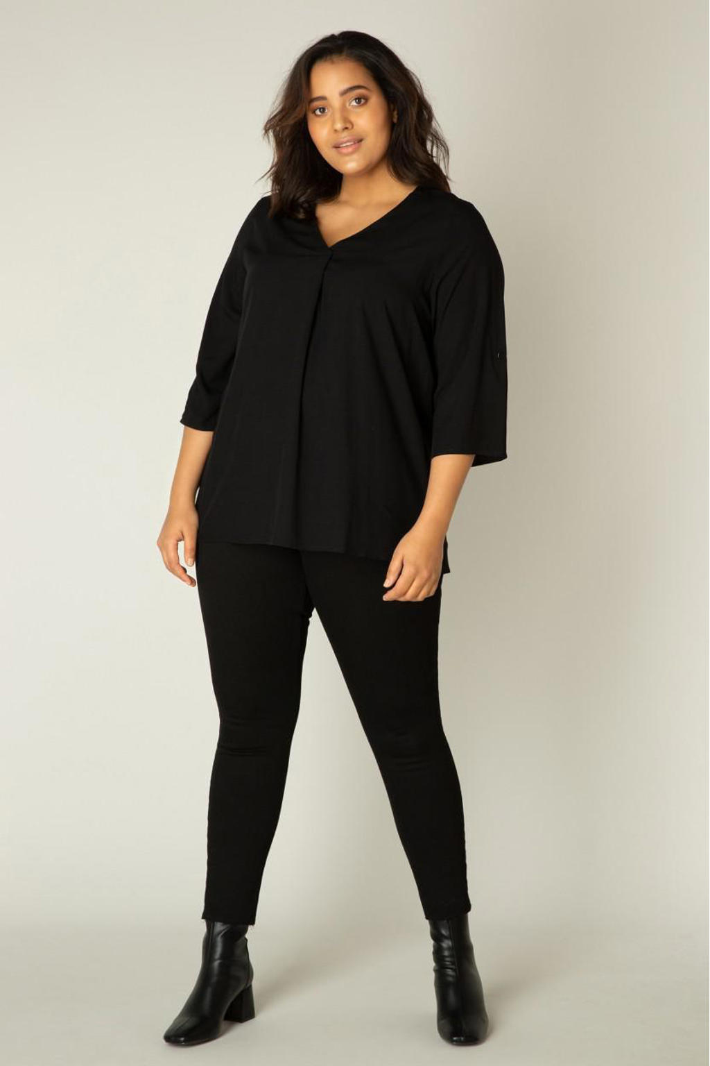 Zwarte dames Base Level Curvy blousetop met effen, driekwart mouwen en V-hals
