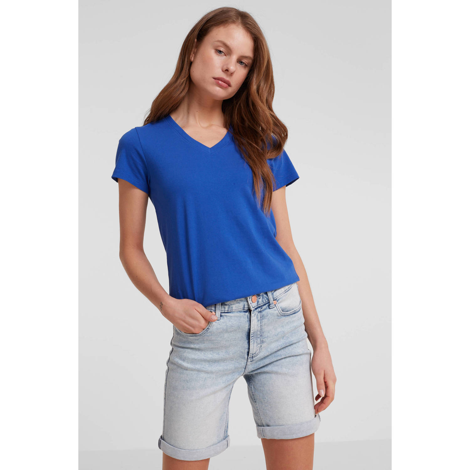 Anytime T-shirt met V-hals blauw