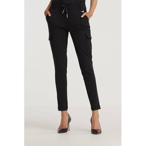 TQ-Amsterdam high waist slim fit cargobroek Karin van travelstof zwart afbeelding