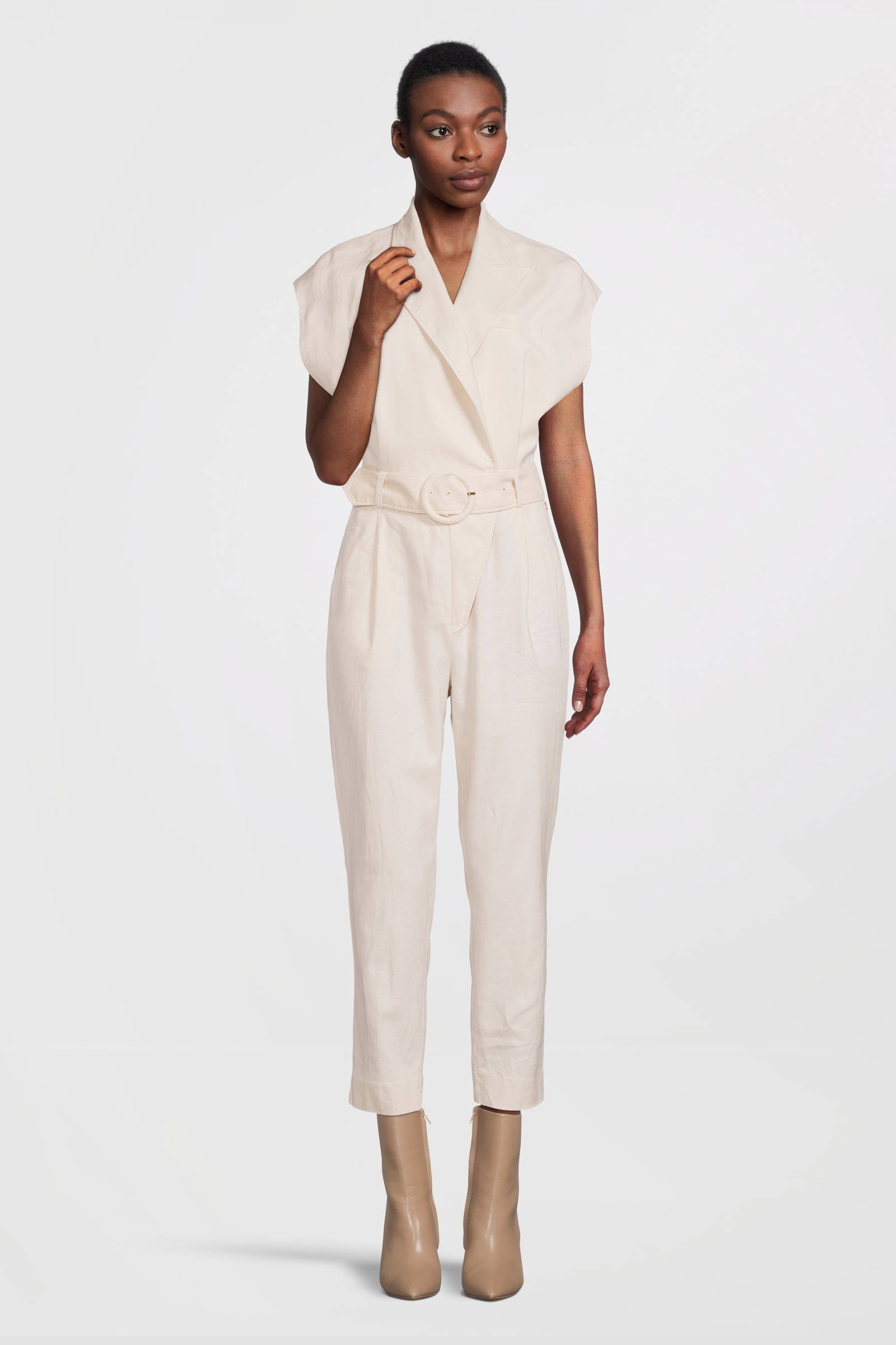 Etta hotsell linen jumpsuit