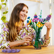thumbnail: LEGO Botanical Collection Wilde Bloemen Boeket 10313