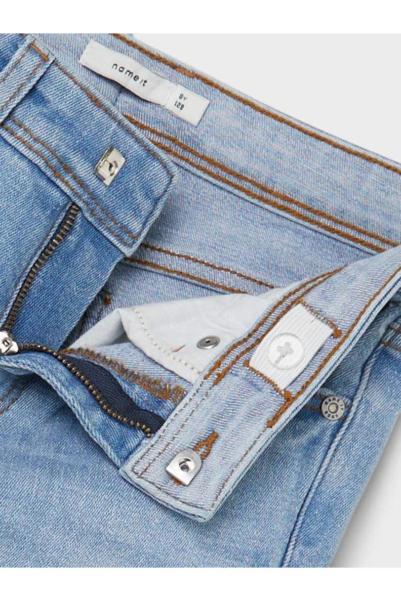 Name It 5-Pocket-Jeans NKMRYAN für Jungen mit geradem Bein und 5-Pocket-Style unifarben, casual, straight fit, Baumwolle, Denim, Vielseitige 5-Pocket-Jeans mit praktischen Eingrifftaschen und Gesäßtaschen