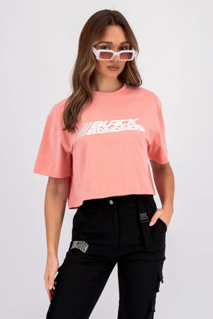 T-shirt TROPHY TEE met tekst roze