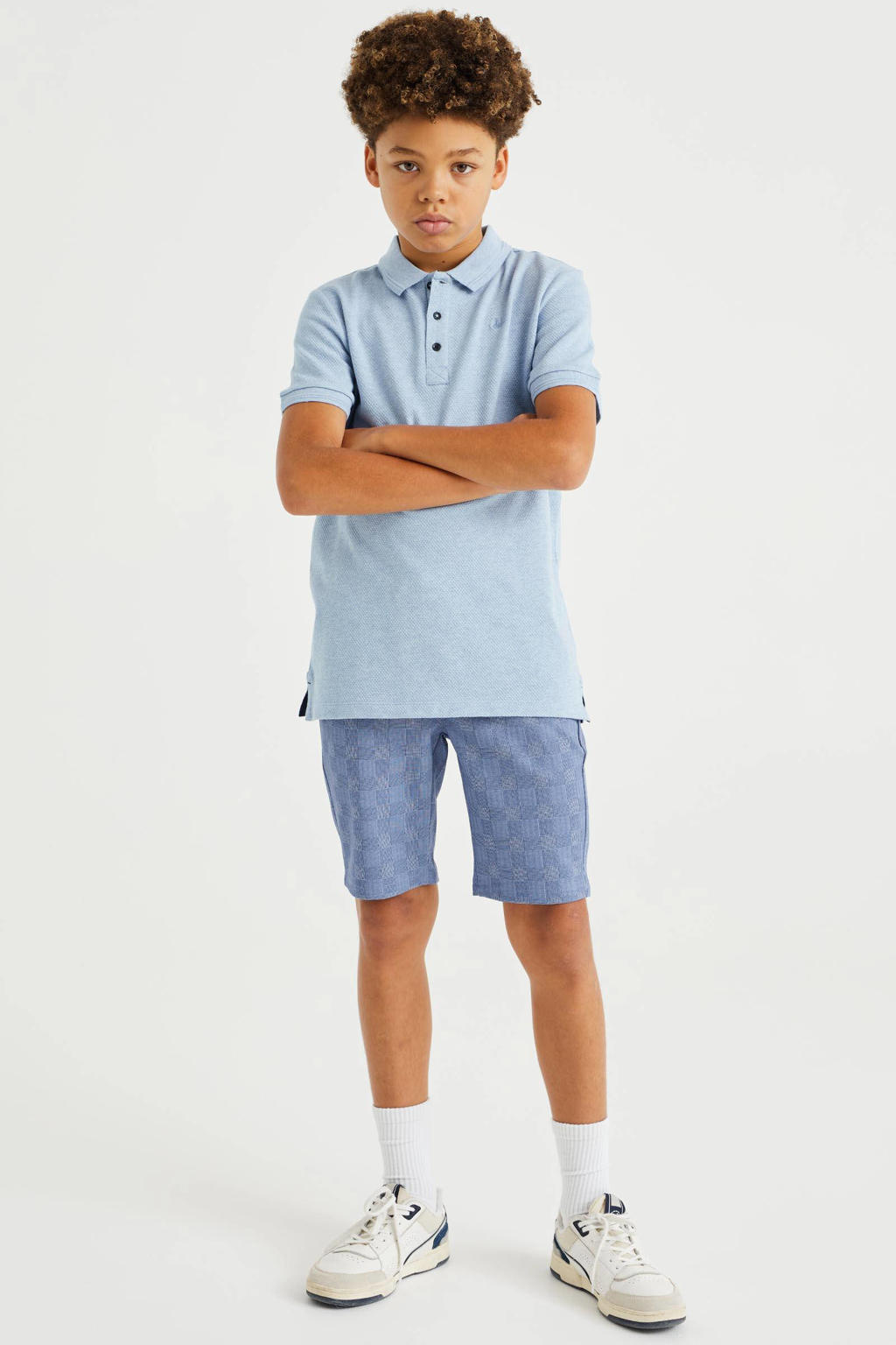 Lichtblauwe jongens WE Fashion slim fit short van polyester met regular waist en elastische tailleband met koord