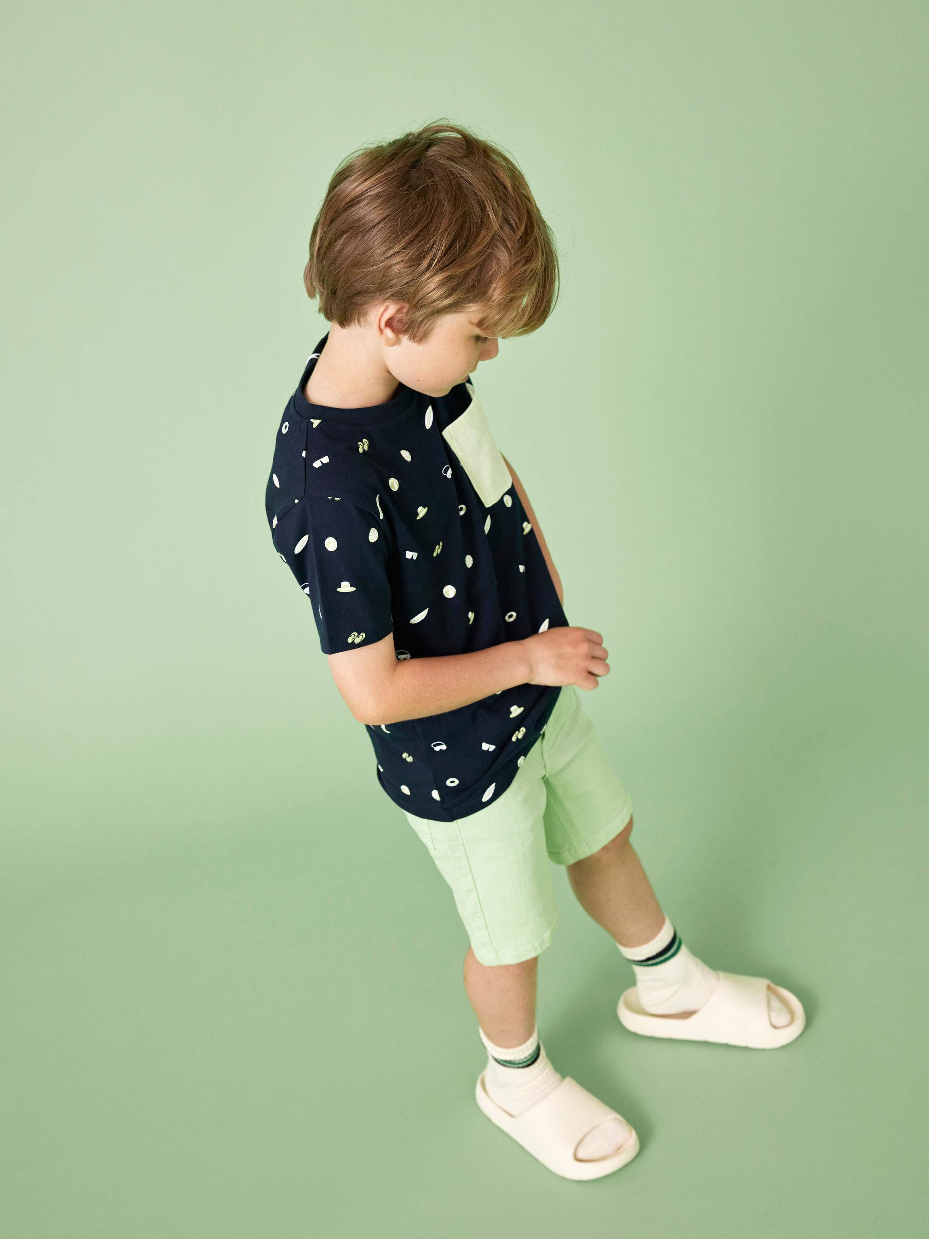 Pack De 4 Débardeurs Name It Pour Garçon - Coupe Classique Noir Et Blanc, Idéal Sous Les T-shirts, Qualité Enfant