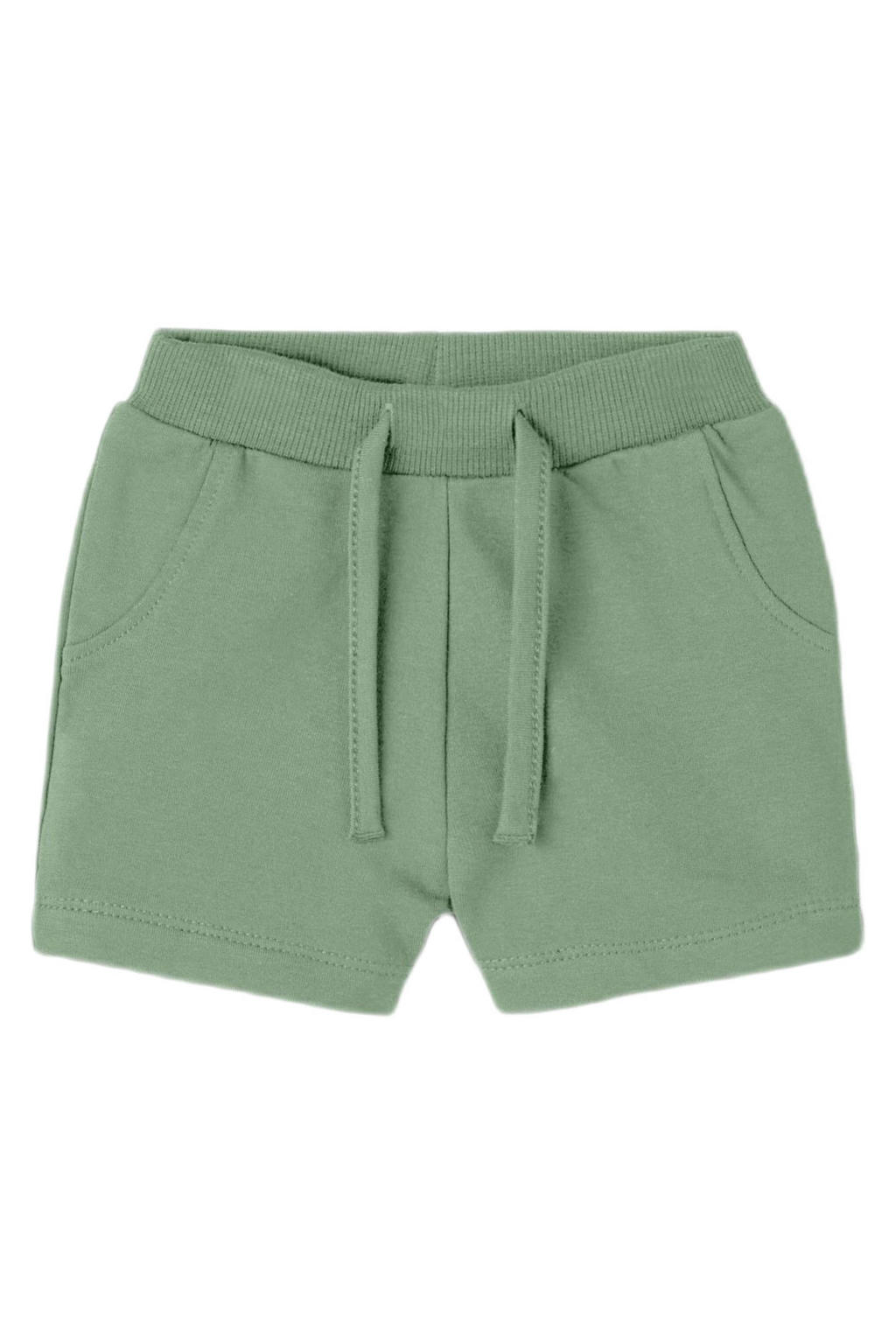 Groene jongens NAME IT BABY baby short van duurzaam stretchkatoen met regular waist en elastische tailleband met koord