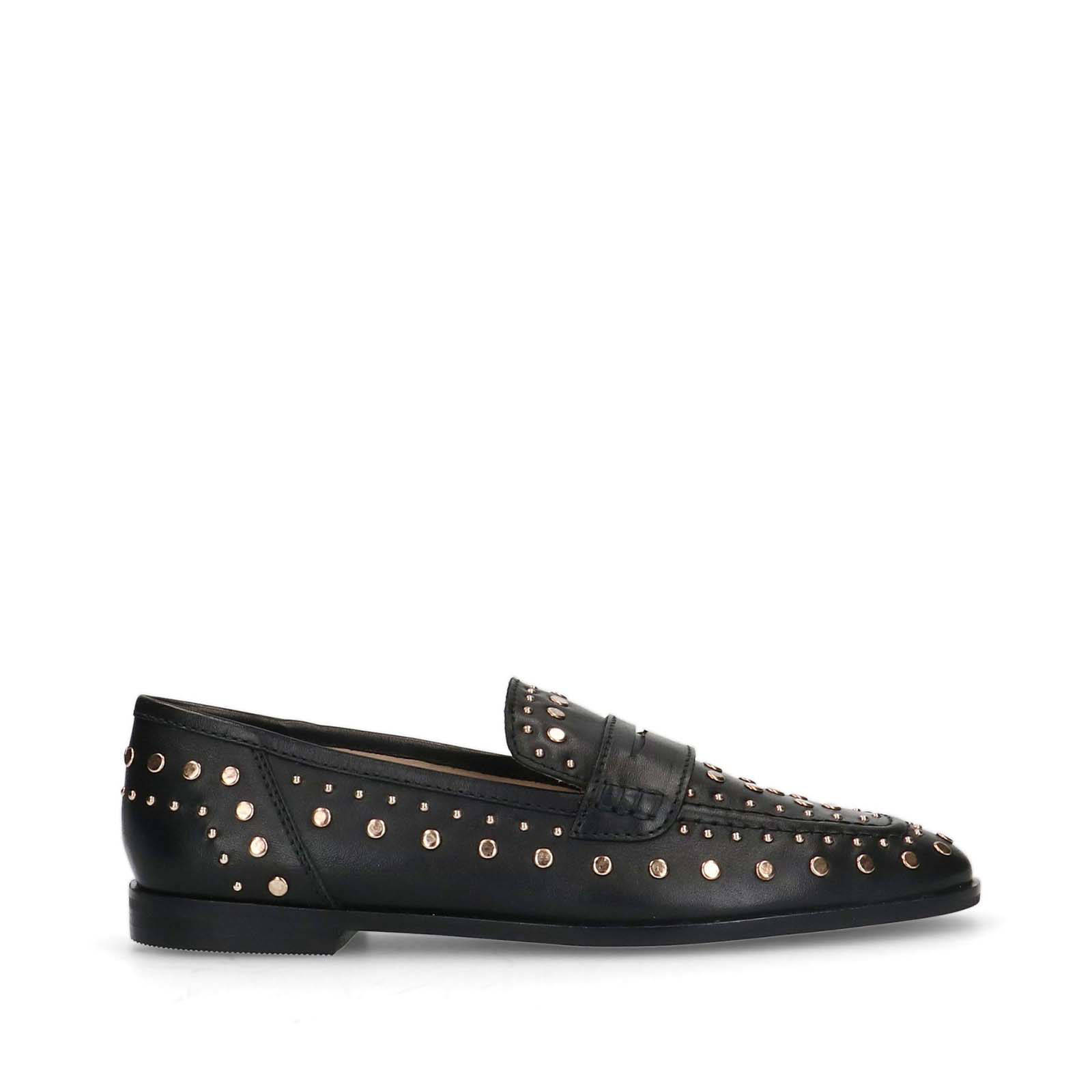 Schoenen met best sale studs dames