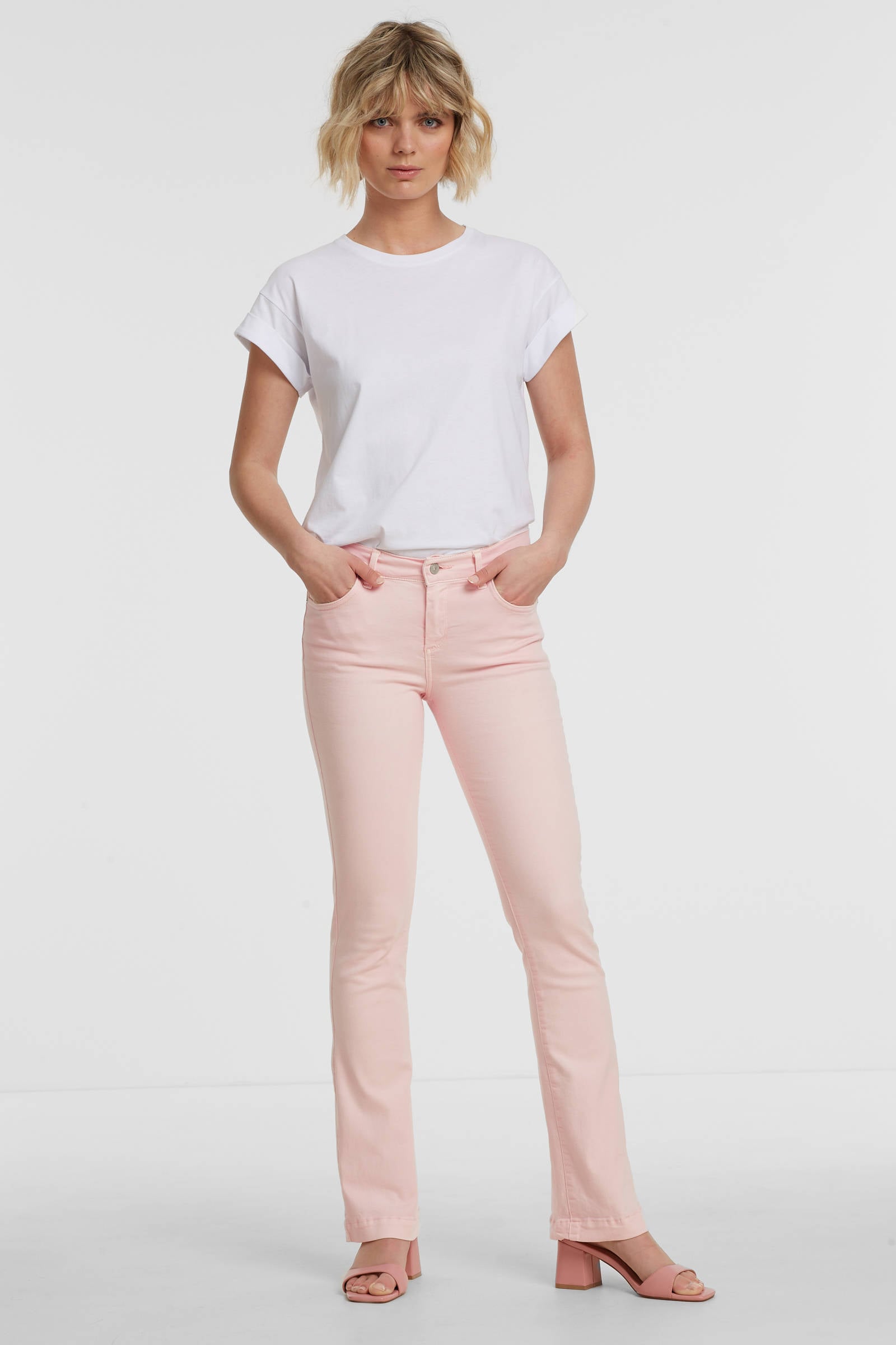 LTB Jeans - Dames - Fallon - Mid Waist - Flared Leg Jeans - Broek LTB Jeans - Dames - Fallon - Mid Waist - Flared Leg Jeans - Broek