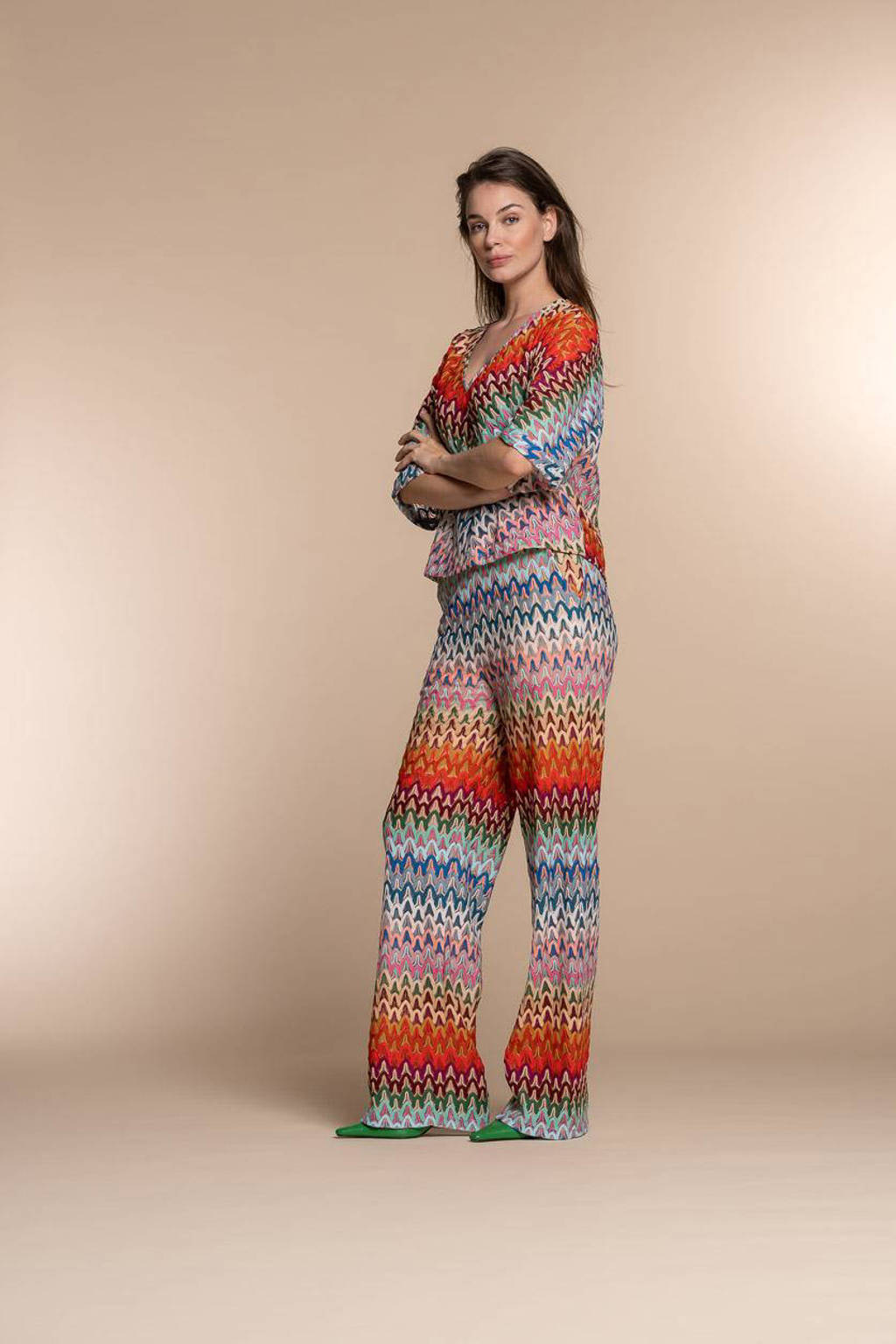 Streng Opheldering systeem Geisha high waist loose fit broek met all over print rood/blauw/roze |  wehkamp