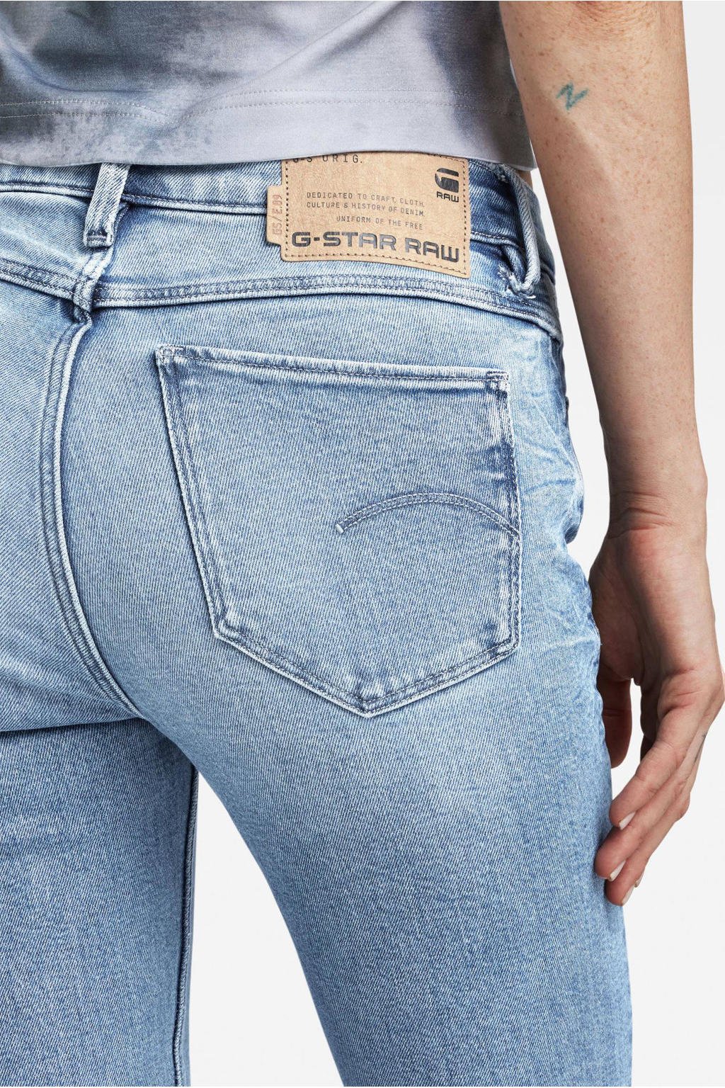 Light blue denim dames G-Star RAW Noxer Bootcut Wmn bootcut jeans van katoen met regular waist en rits- en knoopsluiting