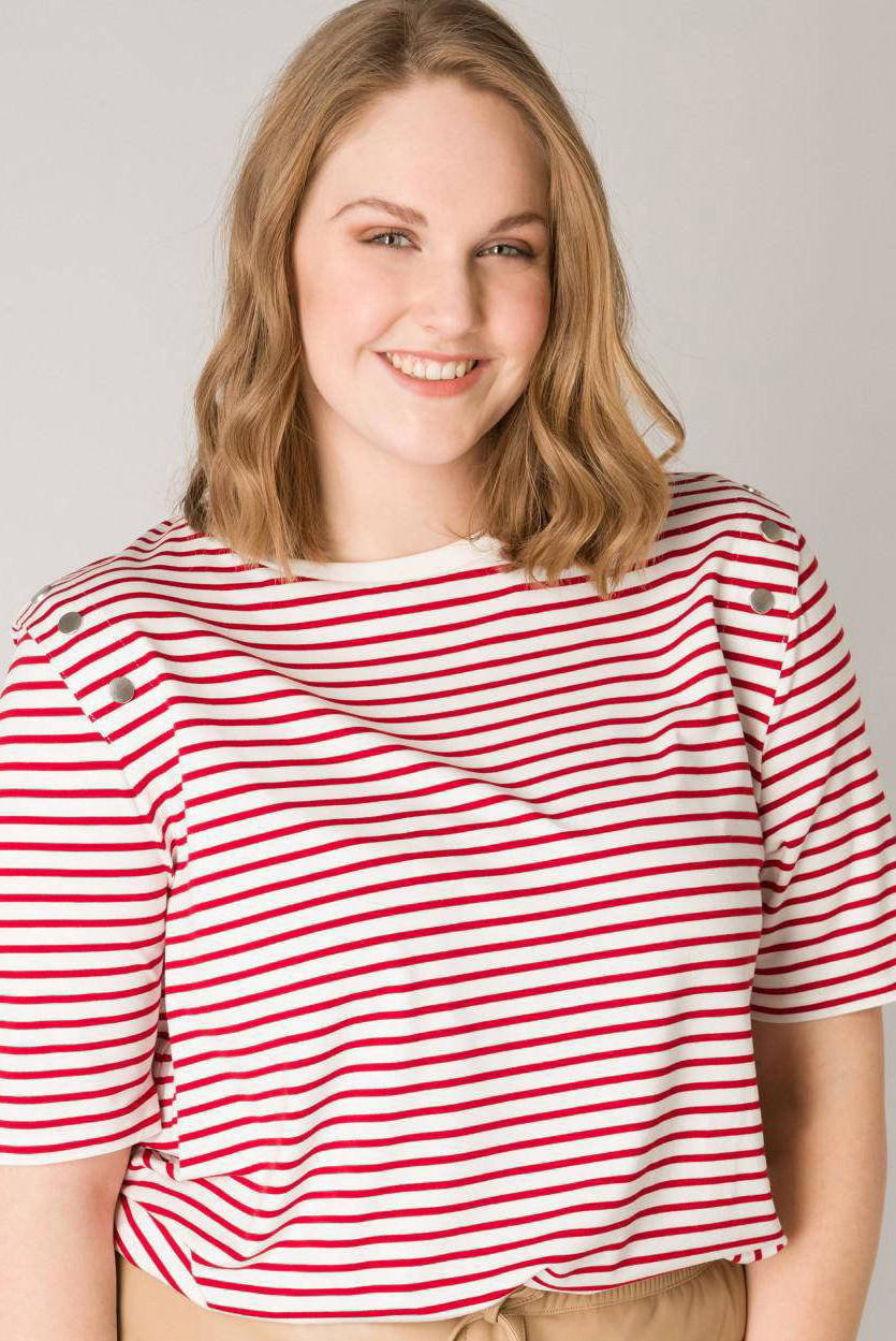 Rood met best sale wit gestreept shirt