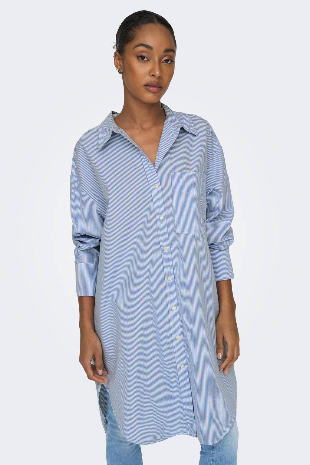 gestreepte blouse ONLMATHILD lichtblauw/gebroken wit wehkamp