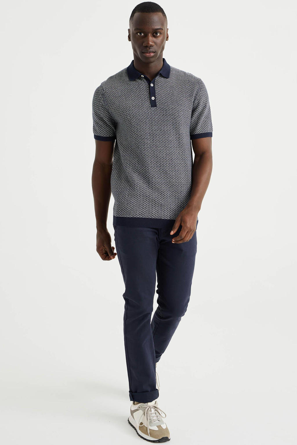 Grijsblauwe heren WE Fashion polo van katoen met ingebreid patroon, korte mouwen, klassieke kraag en knoopsluiting