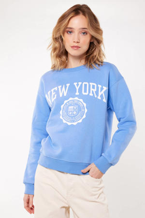 sweater Sandy met printopdruk lichtblauw