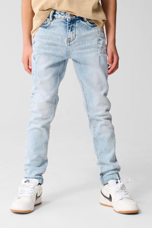 tapered fit jeans bleached