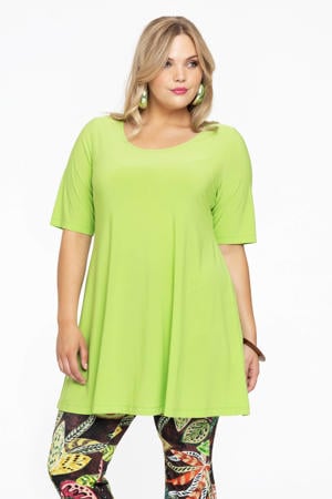 T-shirt DOLCE van travelstof limegroen