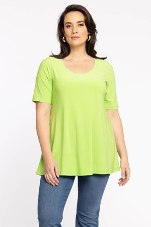 T-shirt DOLCE van travelstof limegroen