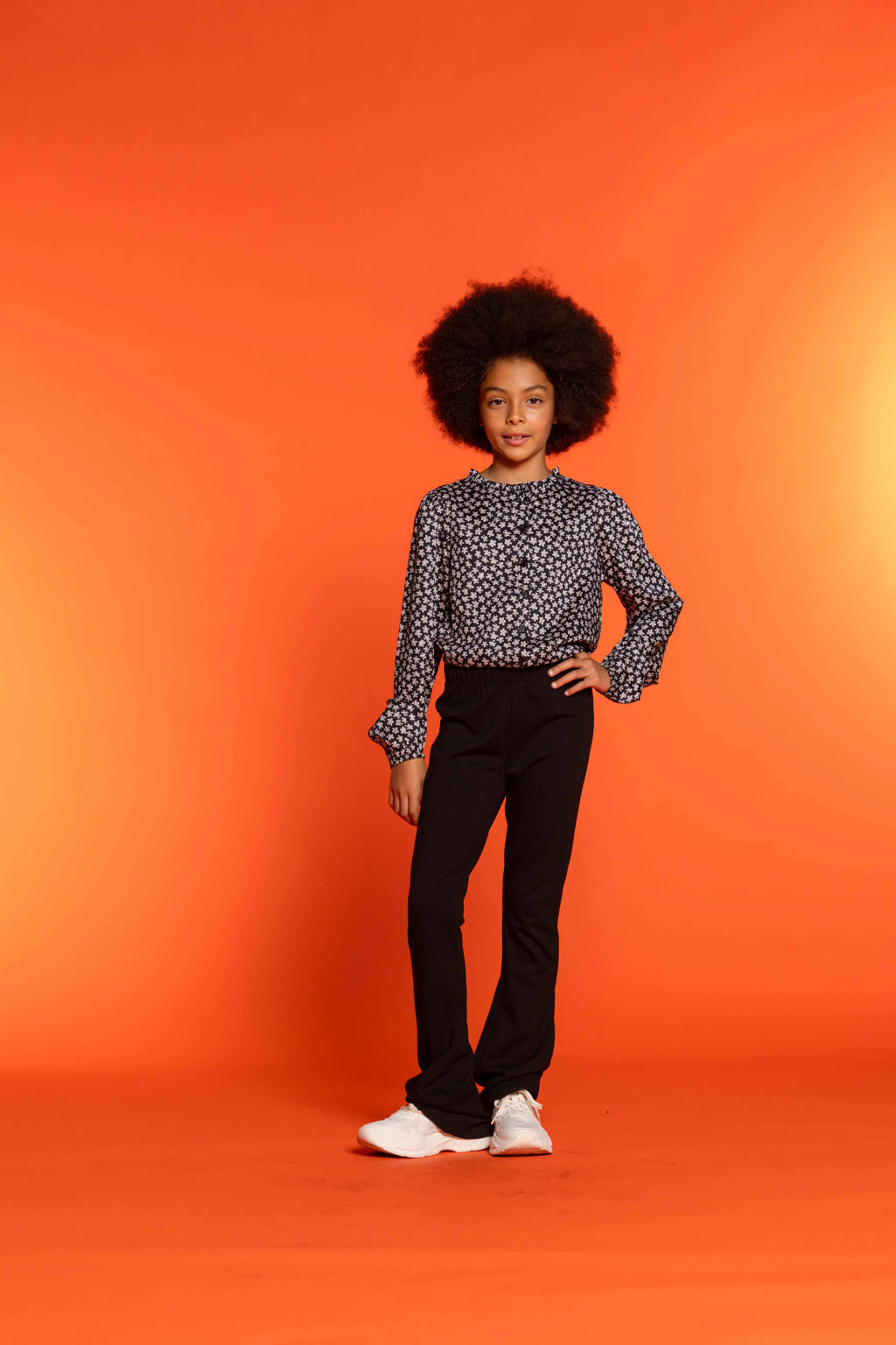Zwarte meisjes Geisha flared broek van stretchkatoen met regular waist, elastische tailleband en effen