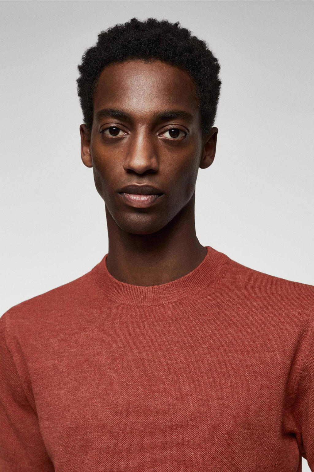 Mango Man fijngebreid regular fit T-shirt met textuur helder rood | wehkamp