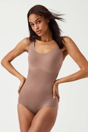 seamless medium corrigerende Tank Panty body donkerbeige