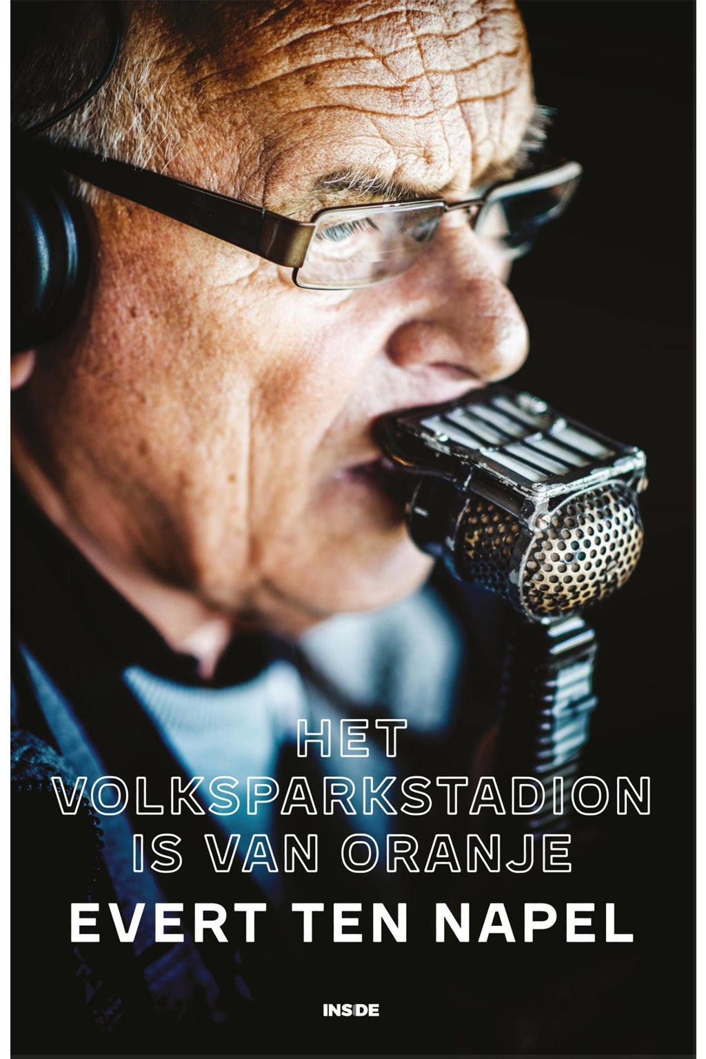 Het Volksparkstadion is van Oranje - Evert ten Napel