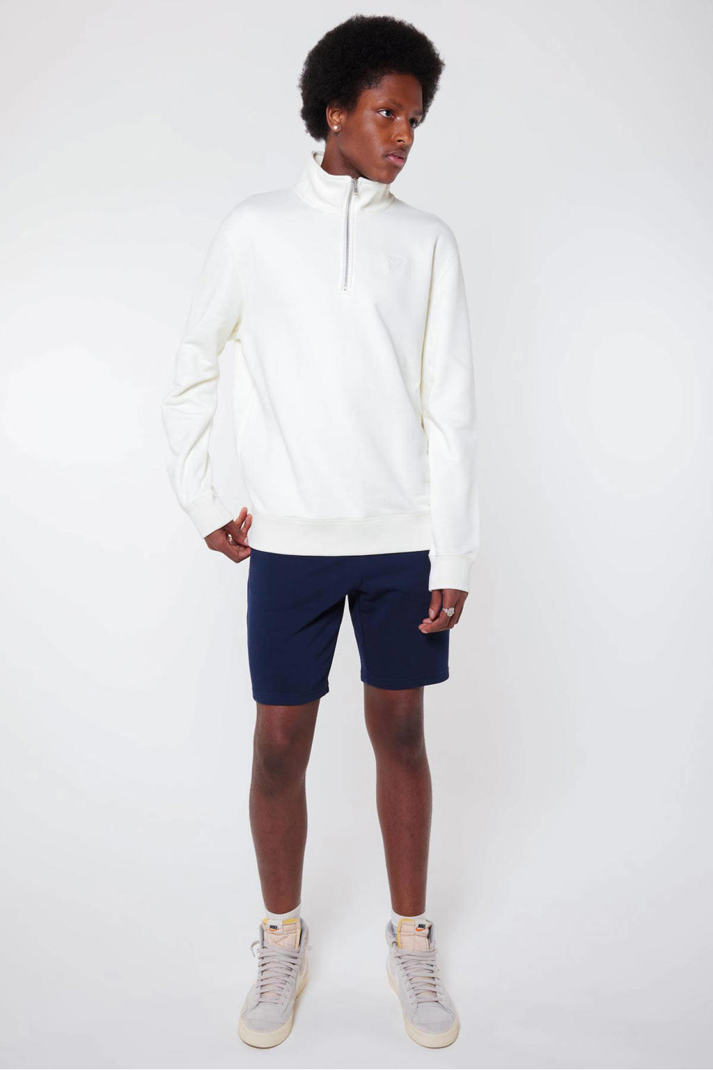 America Today sweater off white