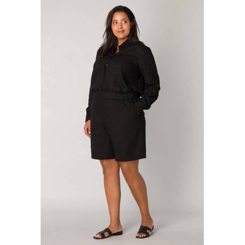 Base Level Curvy regular fit short Yardan met linnen zwart afbeelding