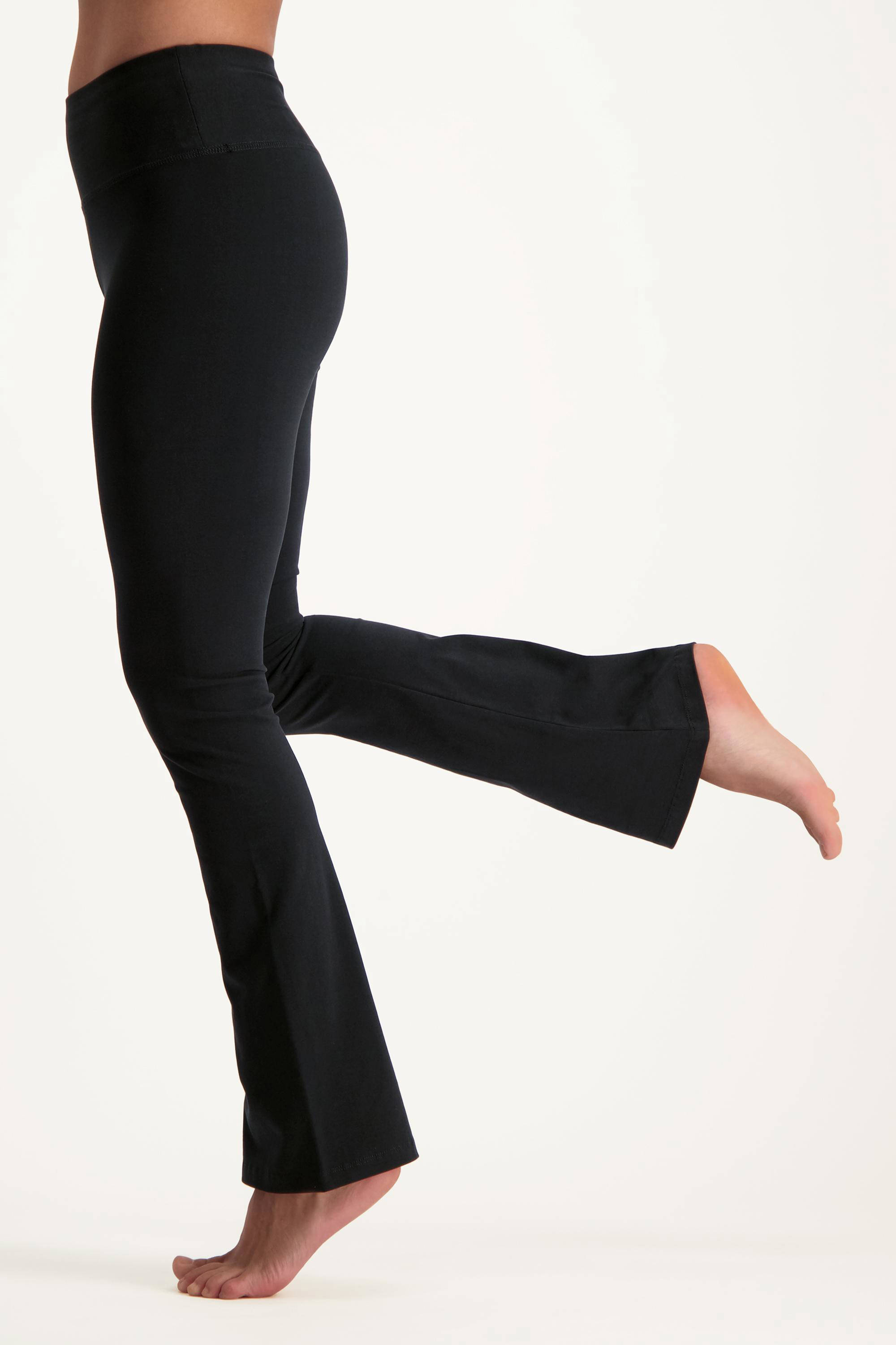 yoga broek Anandafied zwart