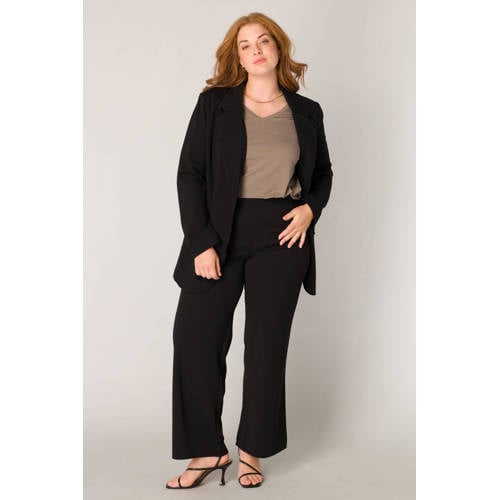 Base Level Curvy blazer zwart afbeelding
